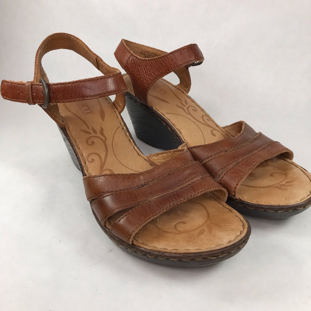 Born Brown Leather Sandals Wedge Heel Strappy
